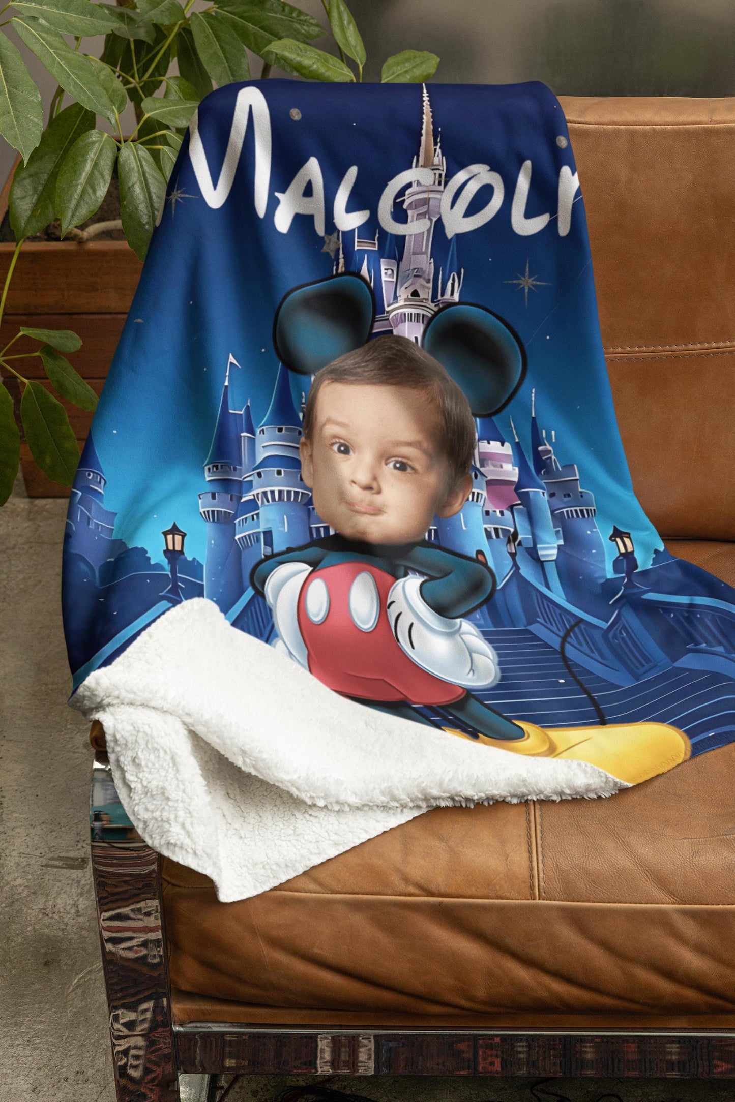 Personalized Mickey & Minnie Blanket – Custom Name & Photo Disney-Inspired Gift for Boys & Girls