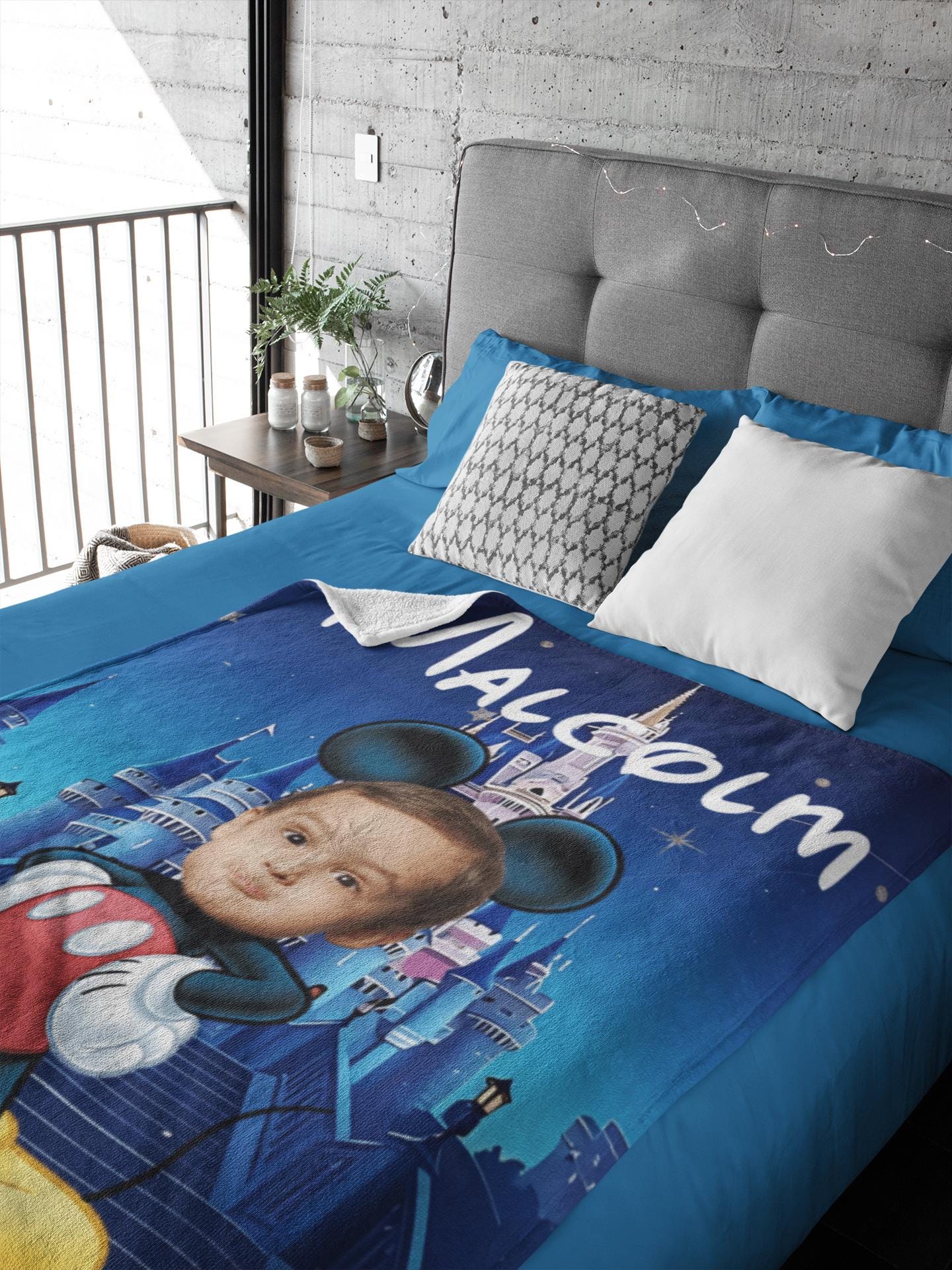 Personalized Mickey & Minnie Blanket – Custom Name & Photo Disney-Inspired Gift for Boys & Girls
