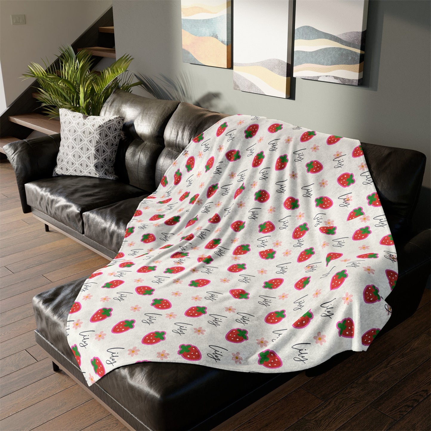 Personalized Strawberry Blanket – Custom Name Throw for Kids with Cute Berry Design & Cozy Comfort